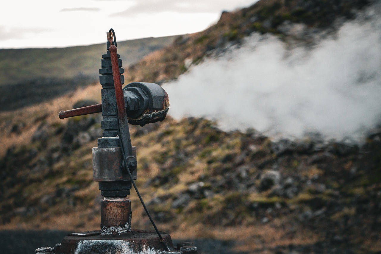 Featured image of post Valve Confirms Steam Machine Will Be Priced Like a PC, Not a Subsidized Console