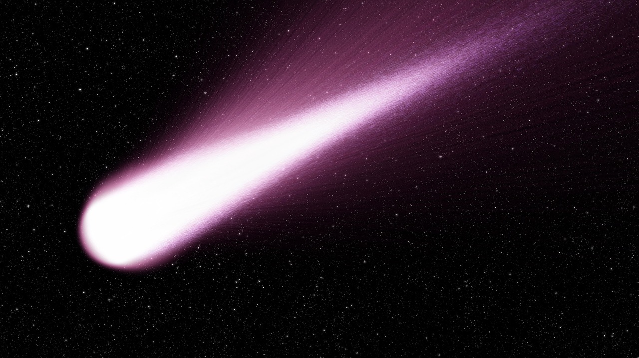 Featured image of post Rare Comet Tsuchinshan-ATLAS Graces October Skies in Once-in-a-Lifetime Display