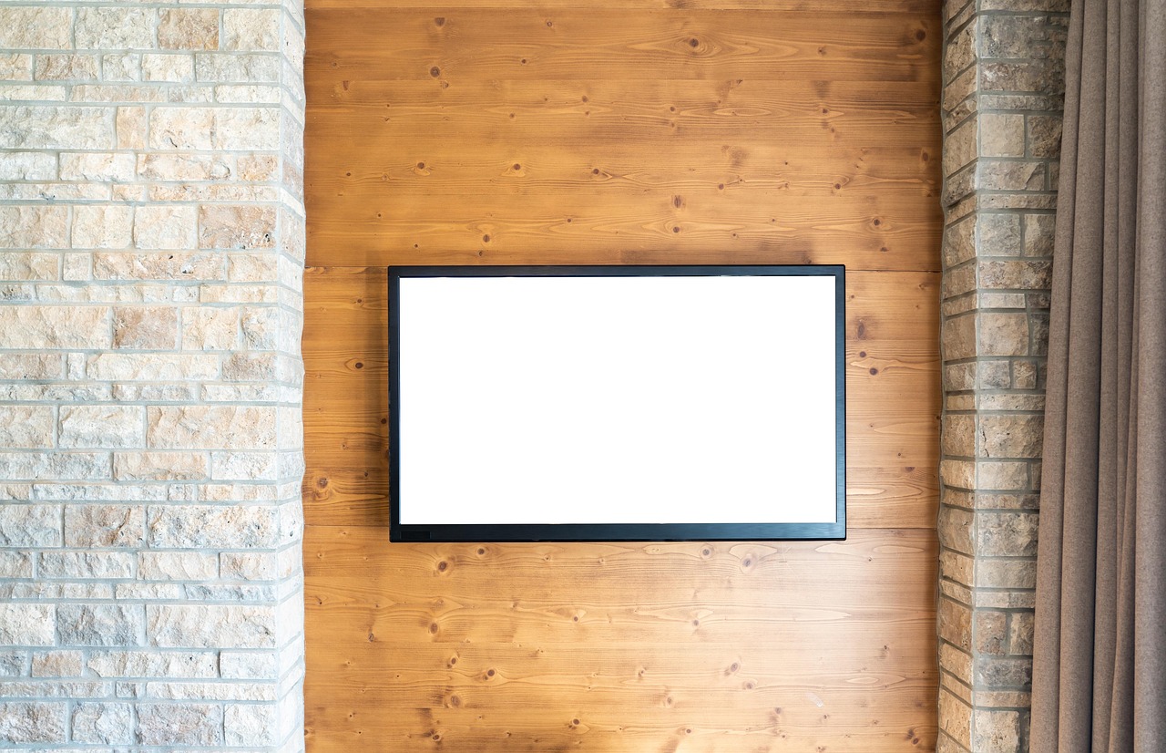 Featured image of post Are OLED TVs Still Worth the Premium in 2026?